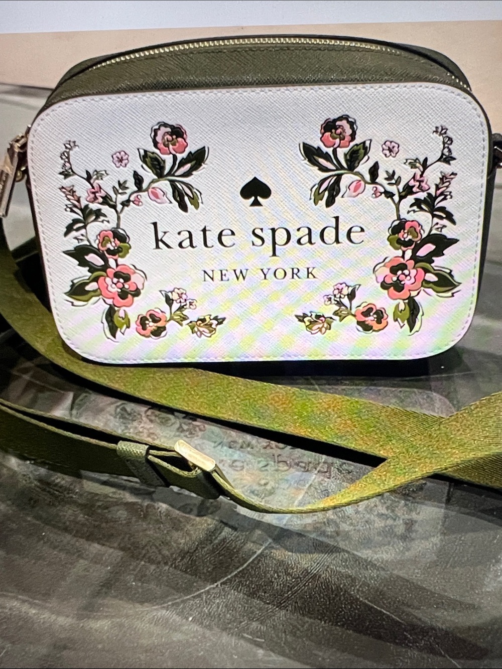 kate spade NWT White Floral and green Camera crossbody Bag $349 retail